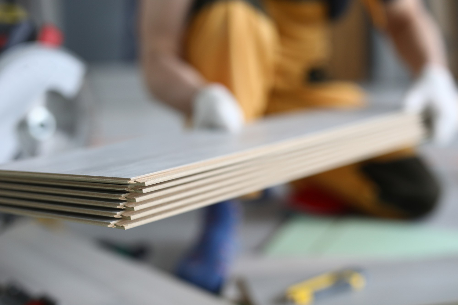 Zelf je huis verbouwen? Maak kennis met underlayment - een veelzijdig stukje hout!